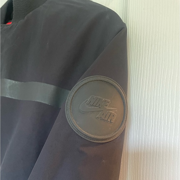 Nike bomber jacket. Light weight zip up. - Picture 2 of 4